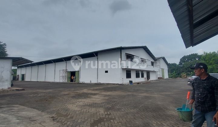 Gudang Murah Banget di Jual Cepat Kasawan Industri.