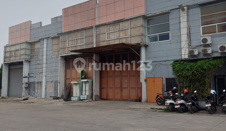 Ready-to-Use Warehouse Low Price Strategic Location 40-foot Container