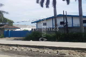 Warehouse For Sale Cheap Ready to Use Location Near Soeta Airport.