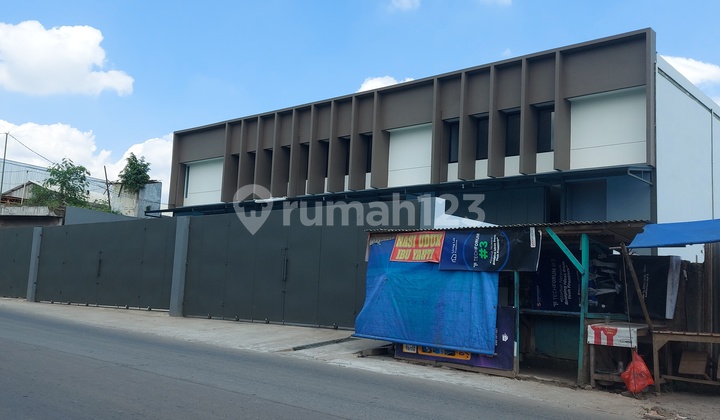 Warehouse For Rent Ready to Use Strategic Location Near Atma Jaya University BSD. Warehouse For Rent Ready to Use Strategic Location Near Atma Jaya University BSD.