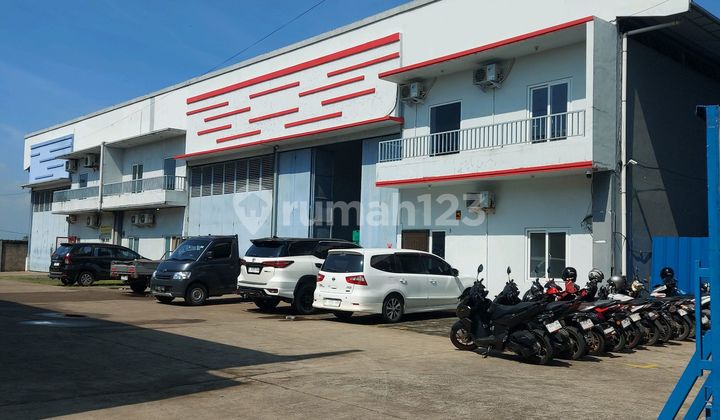 Ready-To-Use Warehouse For Rent, Fast, Affordable Price, 40 Feet Container Can Enter. Ready-To-Use Warehouse For Rent, Fast, Affordable Price, 40 Feet Container Can Enter.