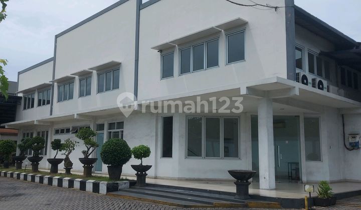 Very Cheap Warehouse, Good and Ready to Use with Industrial Permit.