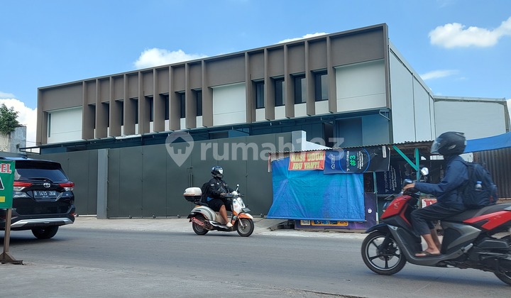 Warehouse For Rent Ready to Use Strategic Location Near Atma Jaya University BSD. Warehouse For Rent Ready to Use Strategic Location Near Atma Jaya University BSD.