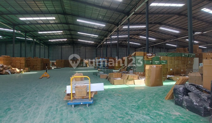Gudang di Sewa Cepat Unit Langka Jarang Ada Ceiling 13M
