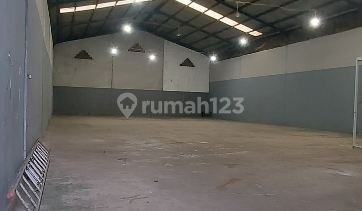 Warehouse For Rent Fast Cheap Price Strategic Location.