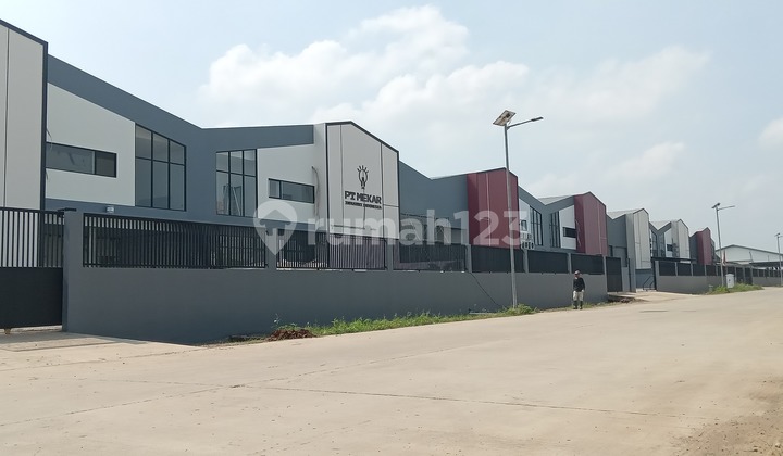 Gudang Di Sewakan Cepat Lokasi Samping Bsd City, Tol Legok Gading Serpong Dan Lippo Karawaci Tangerang.