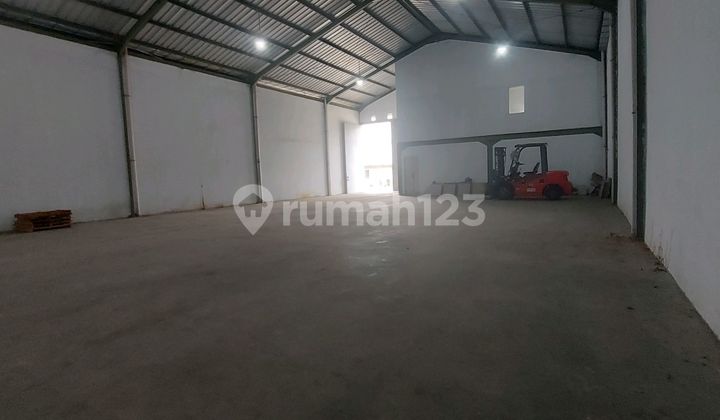 Gudang Bisa Produksi Lokasi Strategis Dekat Ke Tol Container 40 Feet Masuk.
