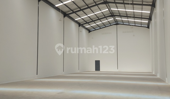 Di Jual Cepat Harga Murah Gudang Izin Industri Siap Pakai Lokasi Premium. Di Jual Cepat Harga Murah Gudang Izin Industri Siap Pakai Lokasi Premium.