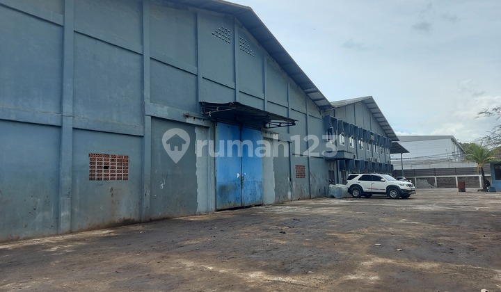 Very Cheap Warehouse For Rent, 40 Feet Container Accessible Very Cheap Warehouse For Rent, 40 Feet Container Accessible
