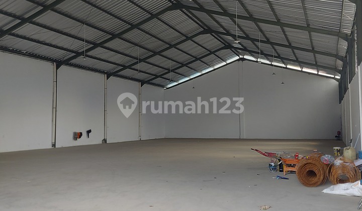Warehouse For Rent Fast Strategic Location Very Cheap Price. Warehouse For Rent Fast Strategic Location Very Cheap Price.