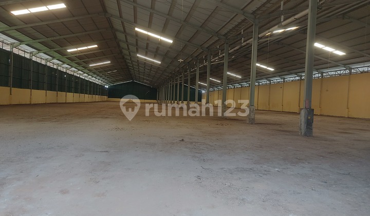 Gudang di Sewa Cepat Siap Pakai Lokasi Strategis Container 40 Feet.