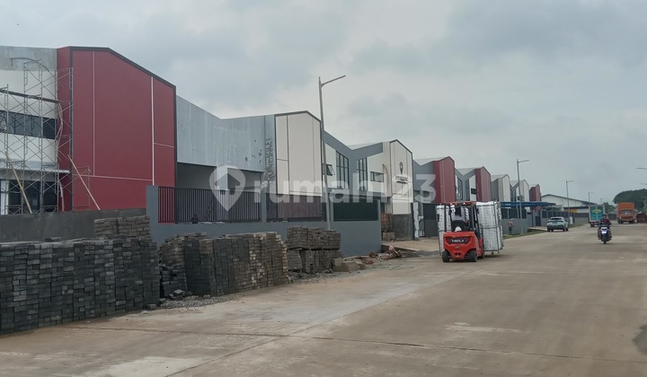 Komplek Pergudangan 3 In 1 Blessindo Industrial  Estate  Siap Pakai Unit Terbatas,sdh Izin Industri