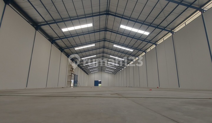 For Rent Quick Industrial Warehouse Strategic Location 40 Feet Container. For Rent Quick Industrial Warehouse Strategic Location 40 Feet Container.