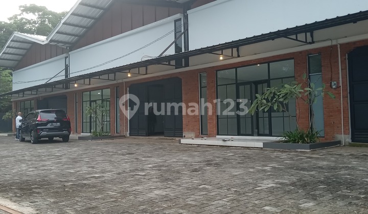 For Sale: Ready-to-Use Warehouse, Still New, Affordable Price.