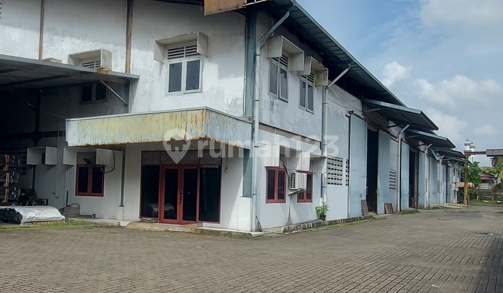 Gudang di Jual Murah bisa Industri Kontainer 40 Feet. Gudang di Jual Murah bisa Industri Kontainer 40 Feet.