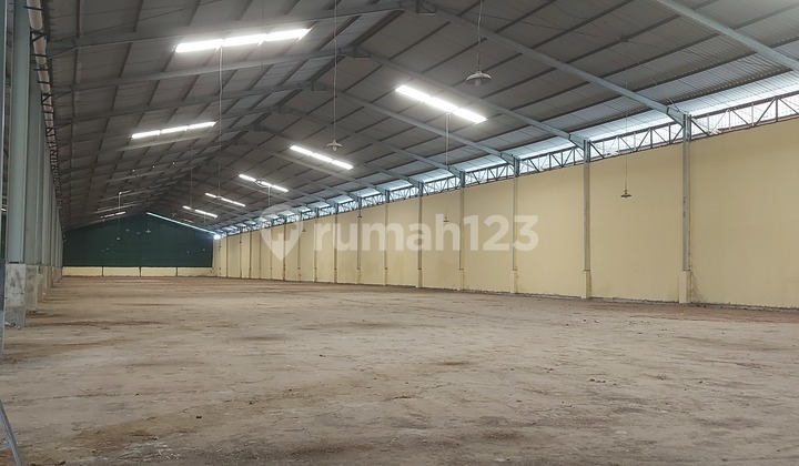 Factory For Sale Cheap Ready to Use Industrial Area 40 Feet Container.