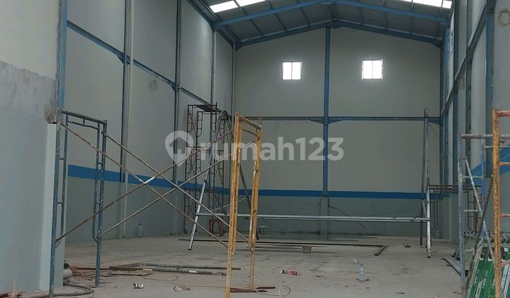Warehouse For Rent Ready to Use Industrial Area 40 Feet Container Access. Warehouse For Rent Ready to Use Industrial Area 40 Feet Container Access.