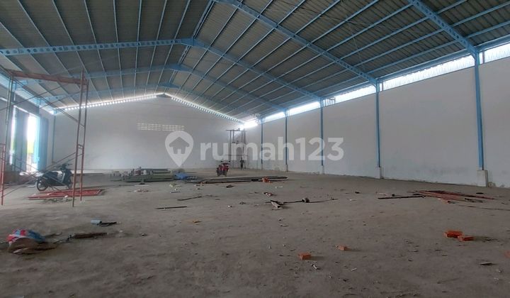 Warehouse for Rent Ready to Use Easy Access 40 Feet Container.