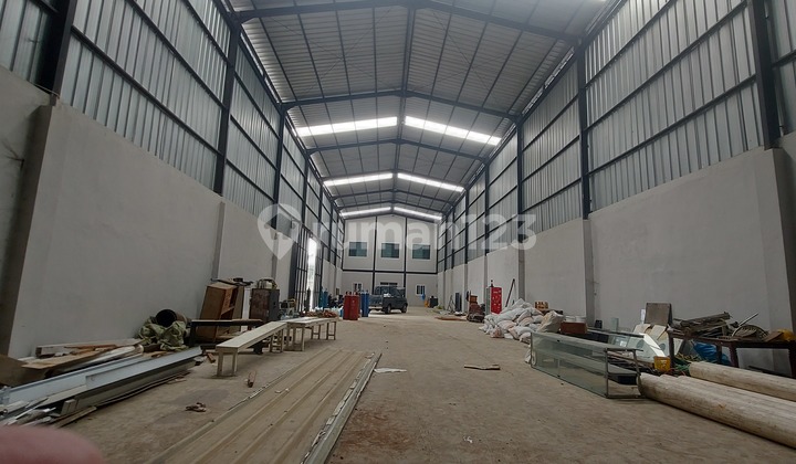 Gudang di Sewa Cepat Kontainer 40 Feet.