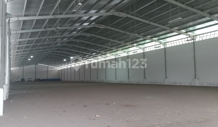 For Rent Fast Warehouse with Industrial Permit, Location Near Gading Serpong, Lippo, and BSD City. For Rent Fast Warehouse with Industrial Permit, Location Near Gading Serpong, Lippo, and BSD City.