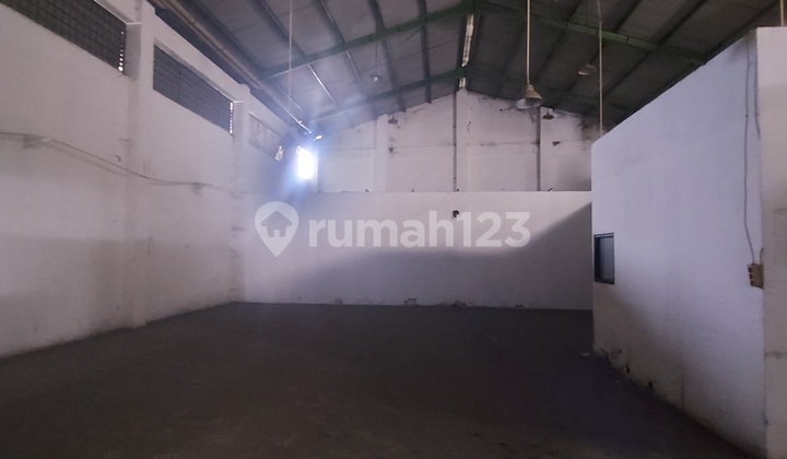 Gudang di Sewa Murah Banget Lokasi Strategis Container 40 Feet Masuk. Gudang di Sewa Murah Banget Lokasi Strategis Container 40 Feet Masuk.