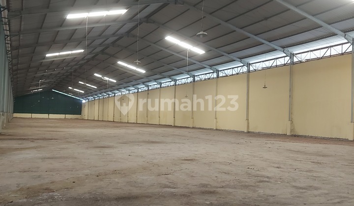 Warehouse for Rent Ready to Use Fast Strategic Location 40 Feet Container.