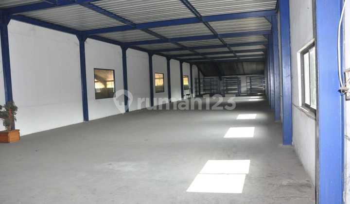 Pabrik Di Jual Siap Pakai Akses Mudah Container 40 Feet Masuk.