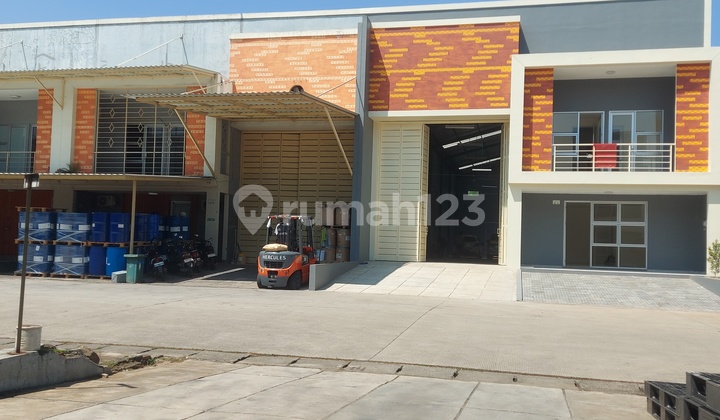 Diamond 88 Karawaci Industrial Warehouse Complex Close to Gading Serpong Business Center and Lippo Karawaci. Diamond 88 Karawaci Industrial Warehouse Complex Close to Gading Serpong Business Center and Lippo Karawaci.