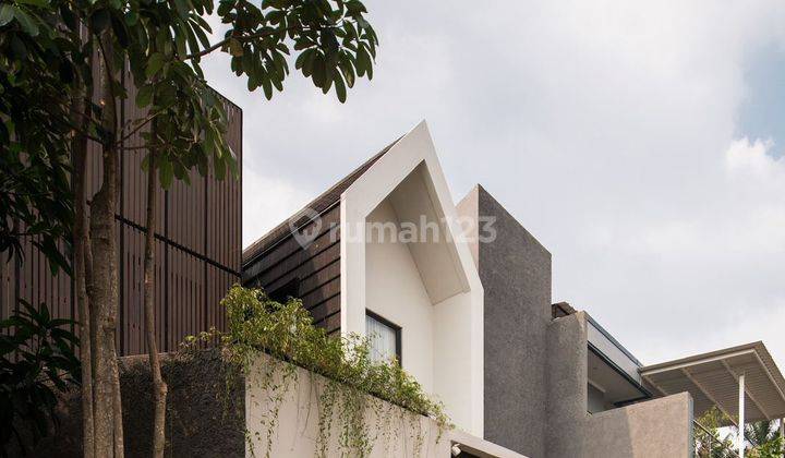 Dijual Rumah Cantik Modern Minimalis di Villa Ilhami, Kelapa Dua, Tangerang 1
