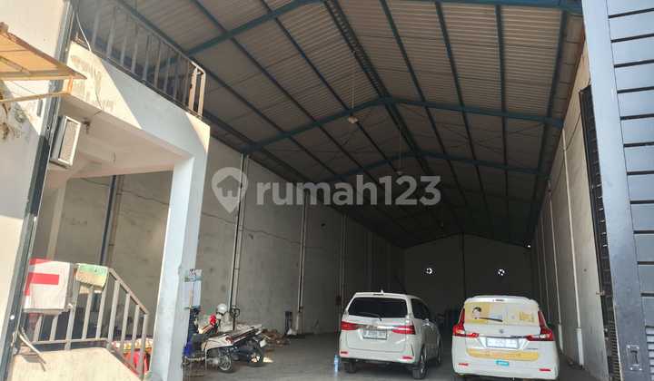 Butuh Cepat Laku Gudang Strategis, Siap Huni & Bebas Banjir Butuh Cepat Laku Gudang Strategis, Siap Huni & Bebas Banjir