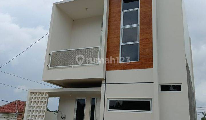 Rumah Mewah Di Banyumanik Hanya 2menit Jalan Semarang Solo  1