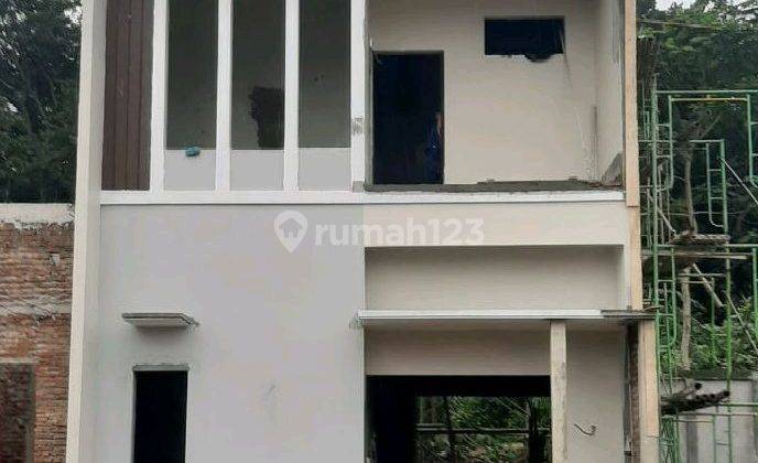 Rumah Mewah Di Semarang Atas Belakang Mall Transmart Banyumanik 1