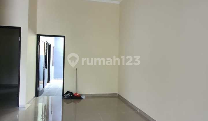 Rumah 1Lt Lokasi Hanya 200Mtr Jalan Soeta Pedurungan Semarang Rumah 1Lt Lokasi Hanya 200Mtr Jalan Soeta Pedurungan Semarang