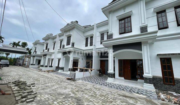 Dijual Rumah 2 Lantai Mewah, Lokasi Pusat Kota Medan 1