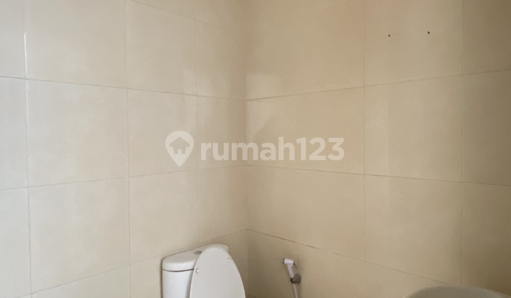 RUMAH SIAP HUNI 2,5 LANTAI KAWASAN STRATEGIS KOTA BATU