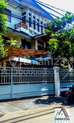 Rumah Induk + Kost Lux Tubagus Ismail Dago 3 Lantai, Pencahayaan Bagus 1