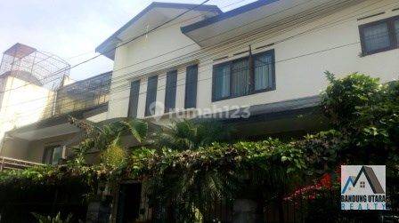 Rumah Lux Tubagus Ismail Dago, Siap Huni Pencahayaan Bagus 2