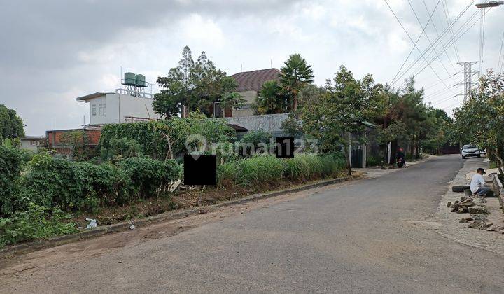 Tanah Bentuk Kotak, Kontur Datar, Lingkungan Elite, Siap Bangun. 1
