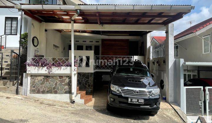 Rumah Minimalis, Siap Huni, Setraduta Komplek Elite Dekat Pasteur 1