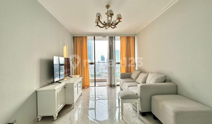 Disewakan Apartemen Taman Rasuna 2 BR Furnished Bagus