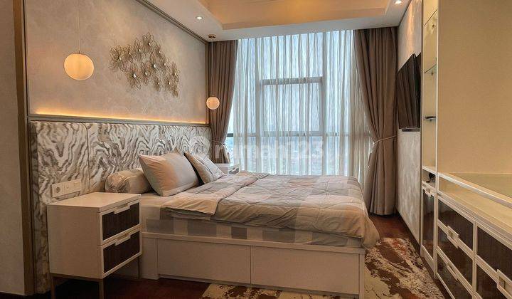 Apartement Casa Grande Phase 2 3 BR Furnished Bagus 1