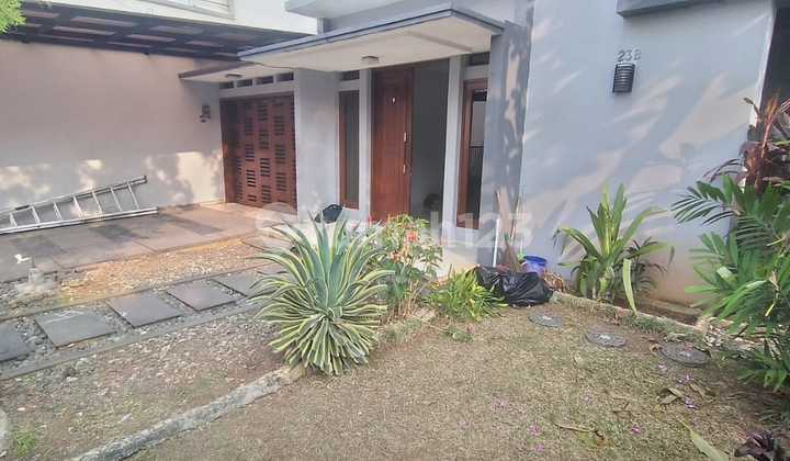 Rumah Bagus Siap Huni Di Lebak Bulus 2