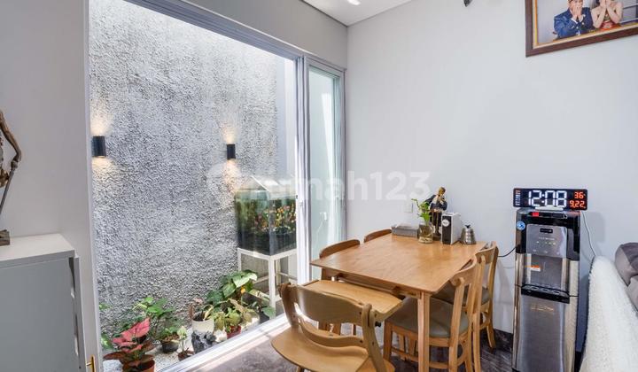 Rumah Bagus di Bintaro Jaya Sektor 7 2