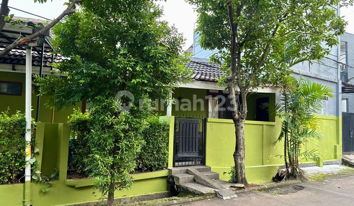 Rumah Bagus di Bintaro Jaya Sektor 3 Kota Tangerang Selatan 2