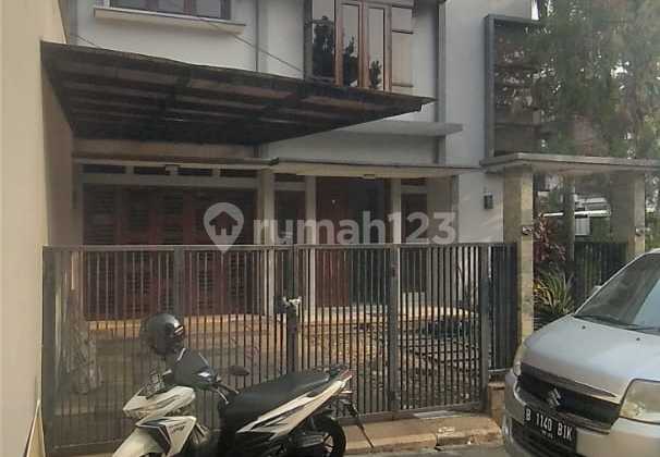 Rumah Bagus Siap Huni Di Lebak Bulus