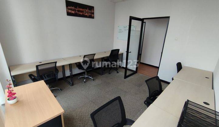 SEWA KANTOR FURNISH 6 PAX SUDAH FREE LISTRIK DAN FASILITAS LENGKAP 1