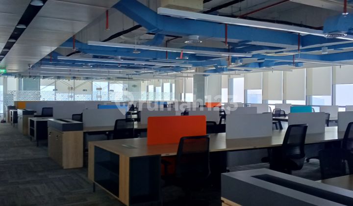 Sewa Kantor Treasury Tower Furnish 2400Sqm Open Space