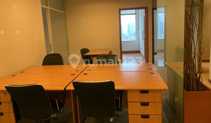 Sewa Ruang Kantor Mandiri Inhealth Tower Mega Kuningan 187Sqm Furnish