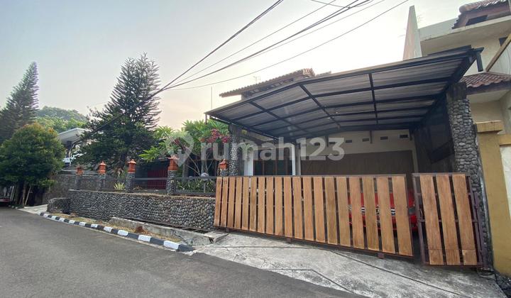 Dijual Rumah Rumah Strategis di Cibubur, Jakarta Timur. Komplek Villa Cibubur Indah