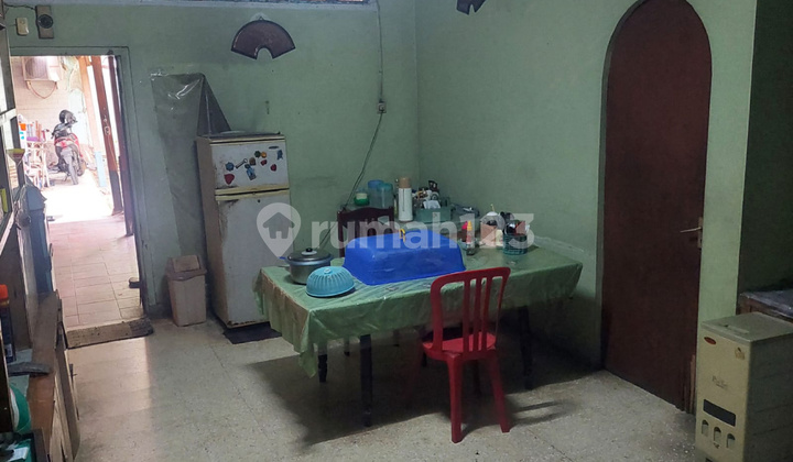 For Sale Quick Land Calculation. Suitable for Building Boarding House @tomang 2